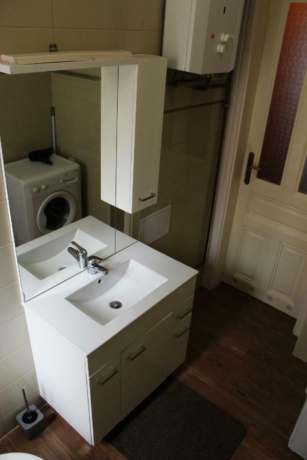 קרלובי וארי Vintage Apartment מראה חיצוני תמונה
